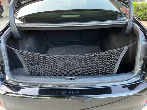 Used 2017 Lexus IS 200t w/ Premium Package image 13