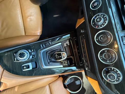 Used 2016 BMW Z4 sDrive28i RWD image 11