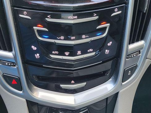 Used 2014 Cadillac SRX Premium image 9