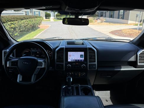 Used 2020 Ford F150 Platinum w/ Equipment Group 701A Luxury AWD/4WD image 13