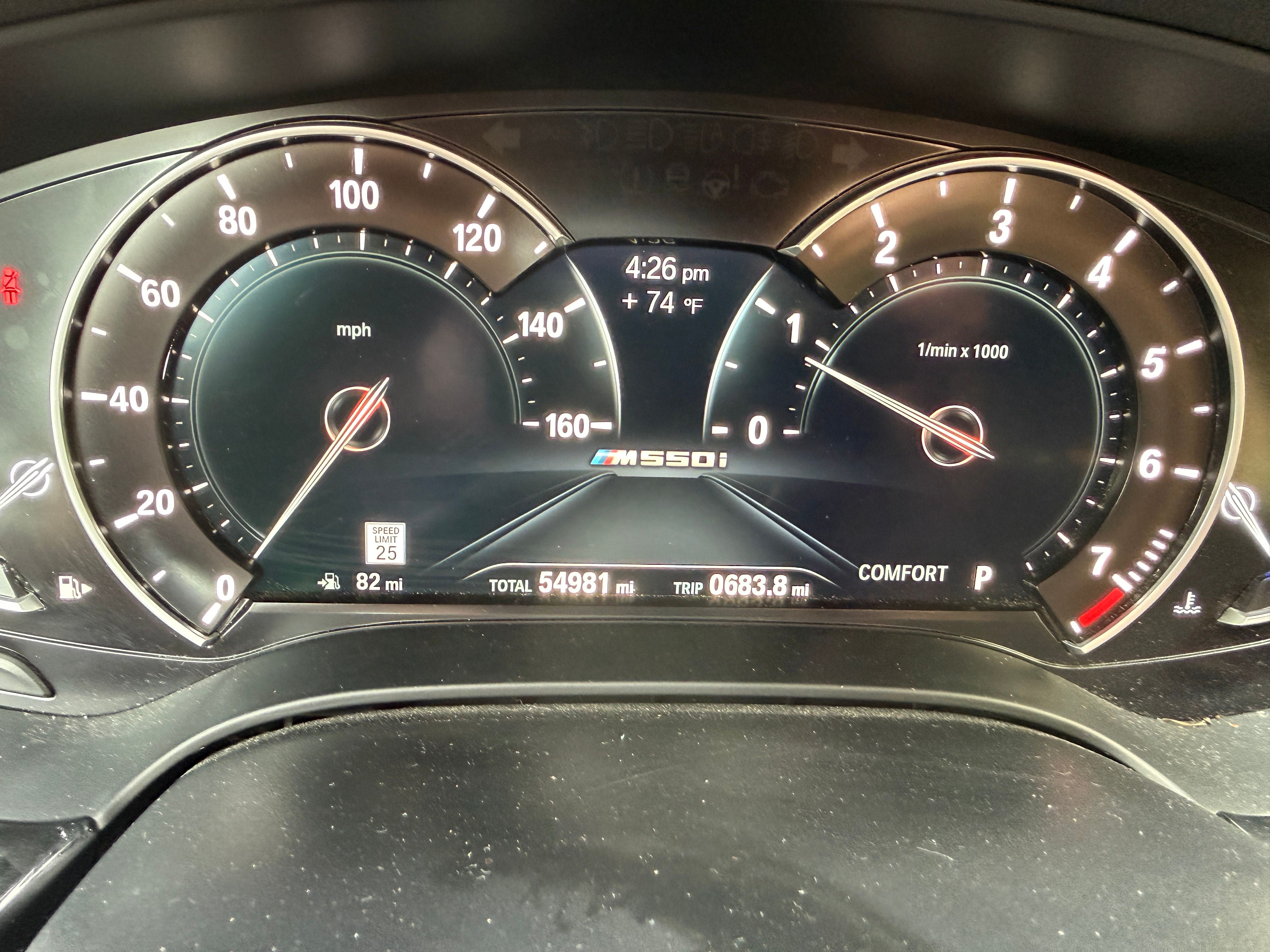 Used 2018 BMW M550i xDrive AWD/4WD image 11