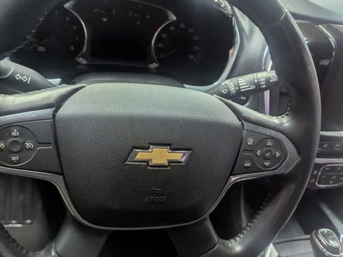 Used 2018 Chevrolet Traverse LT image 20