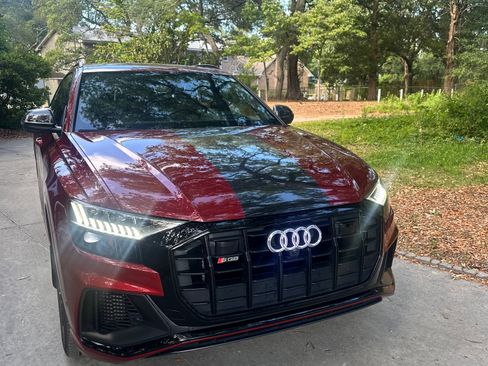 Used 2023 Audi SQ8 Prestige AWD/4WD image 1