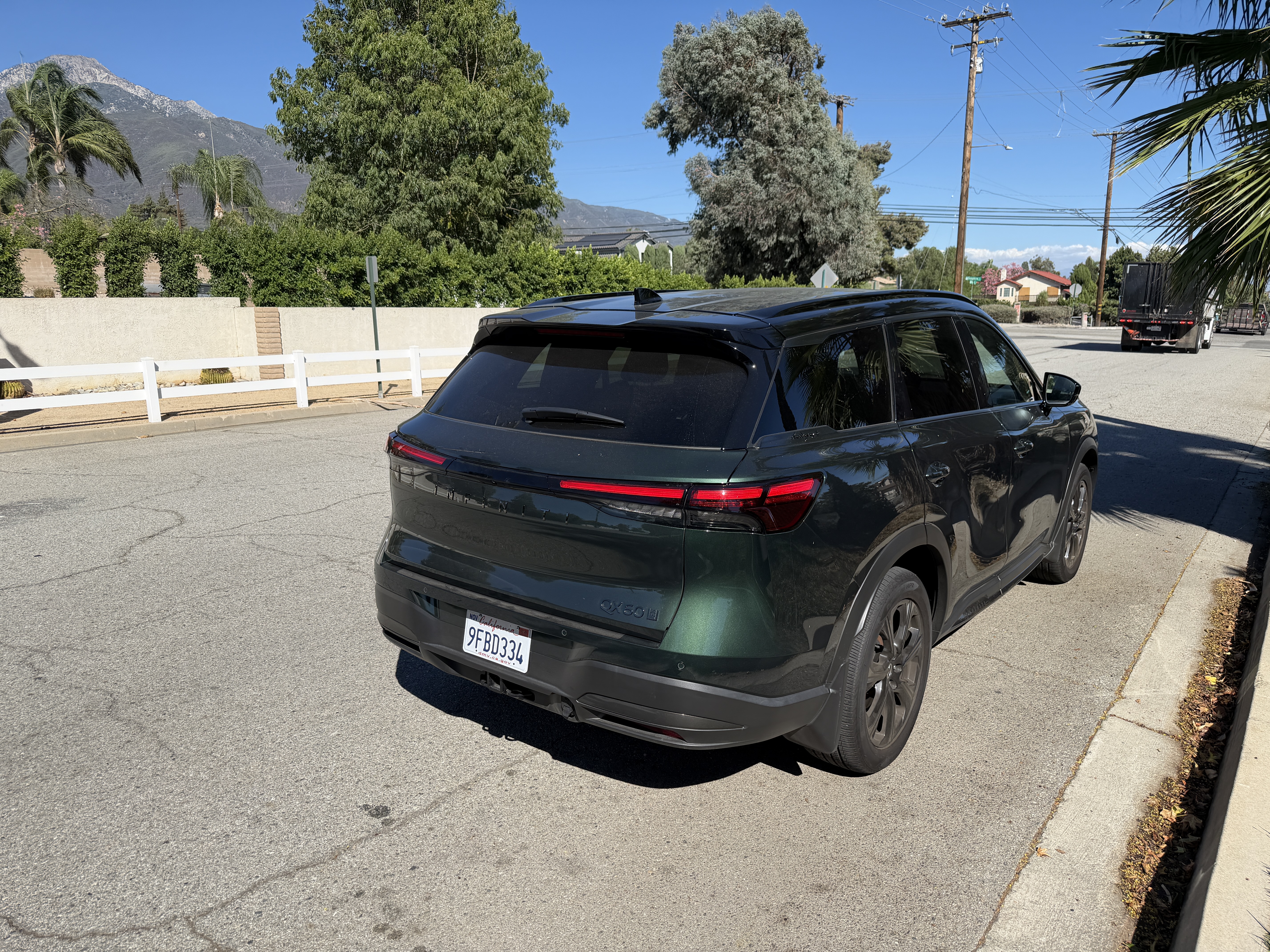 Used 2026 INFINITI QX60 Autograph w/ Dark Cargo Package AWD/4WD image 13
