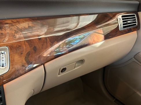 Used 2012 Mercedes-Benz CLS 550 4MATIC image 14