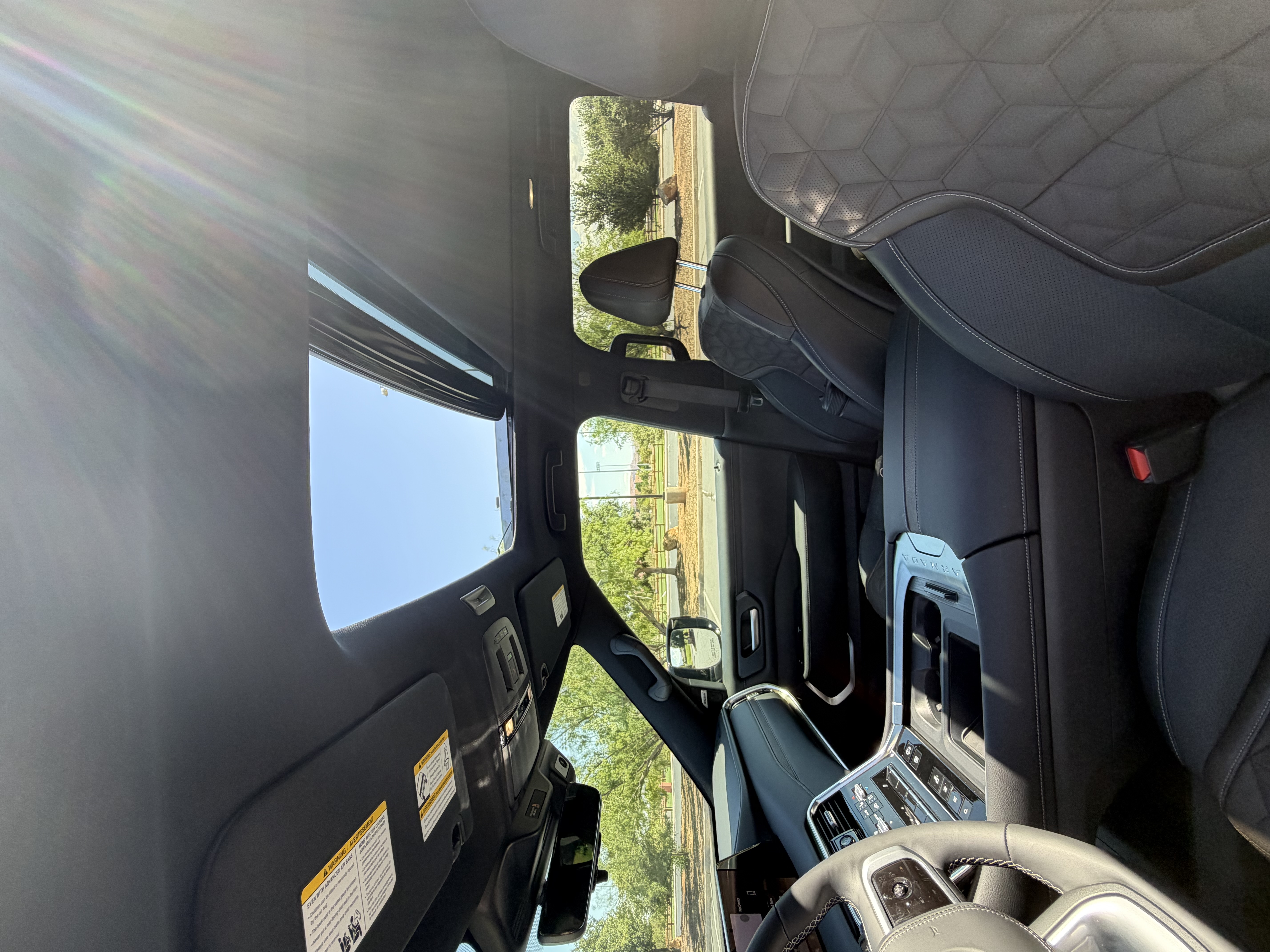 Used 2026 Nissan Armada Platinum Reserve AWD/4WD image 11
