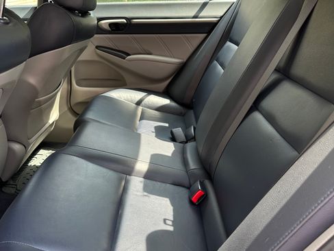 Used 2010 Honda Civic Hybrid Sedan image 14