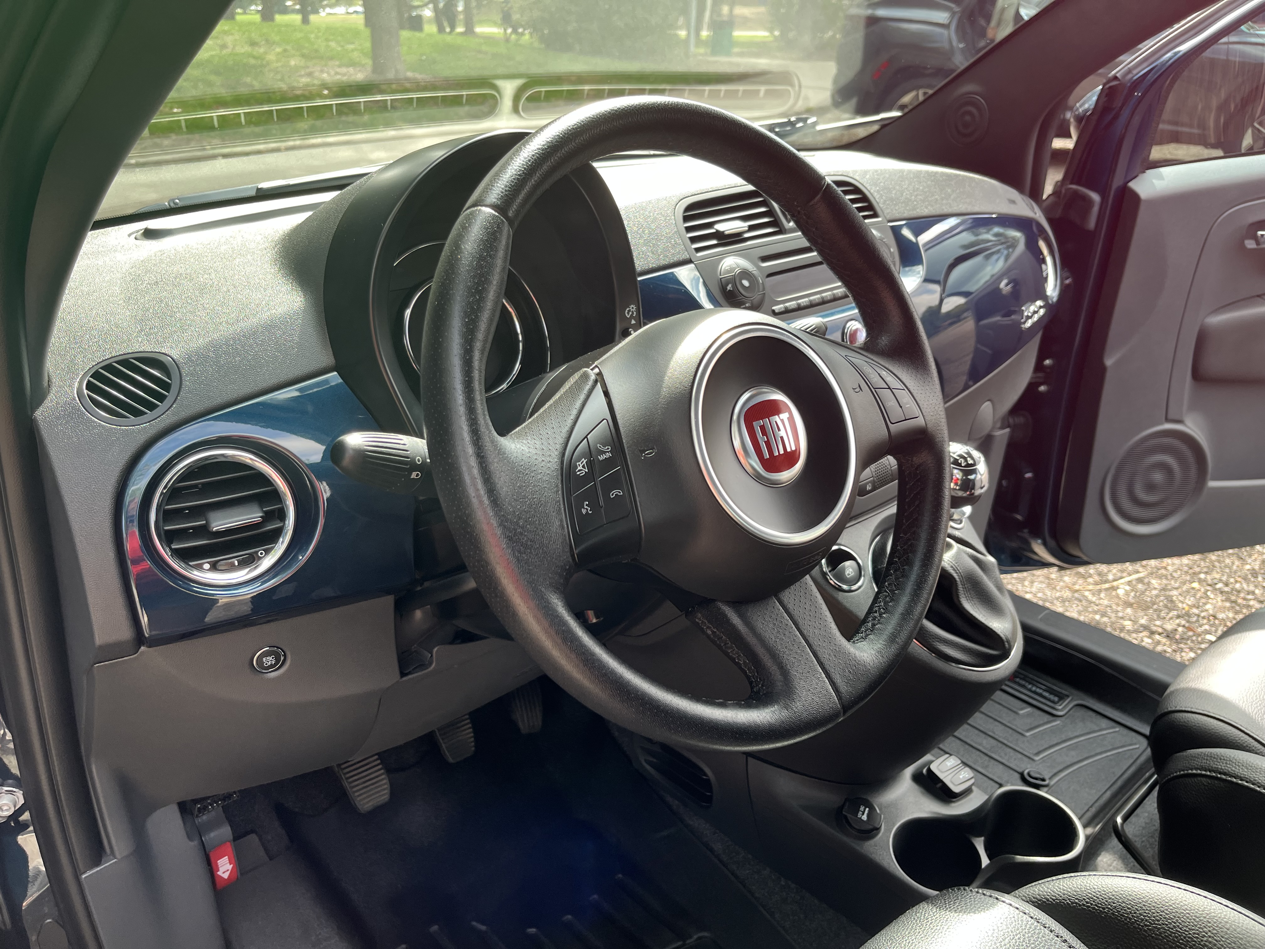 Used 2015 FIAT 500 Sport FWD image 15
