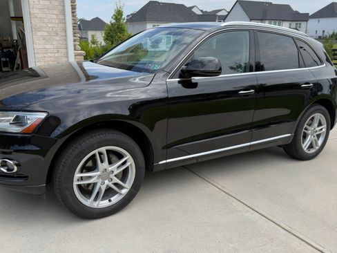 Used 2017 Audi Q5 2.0T Premium Plus AWD/4WD image 2