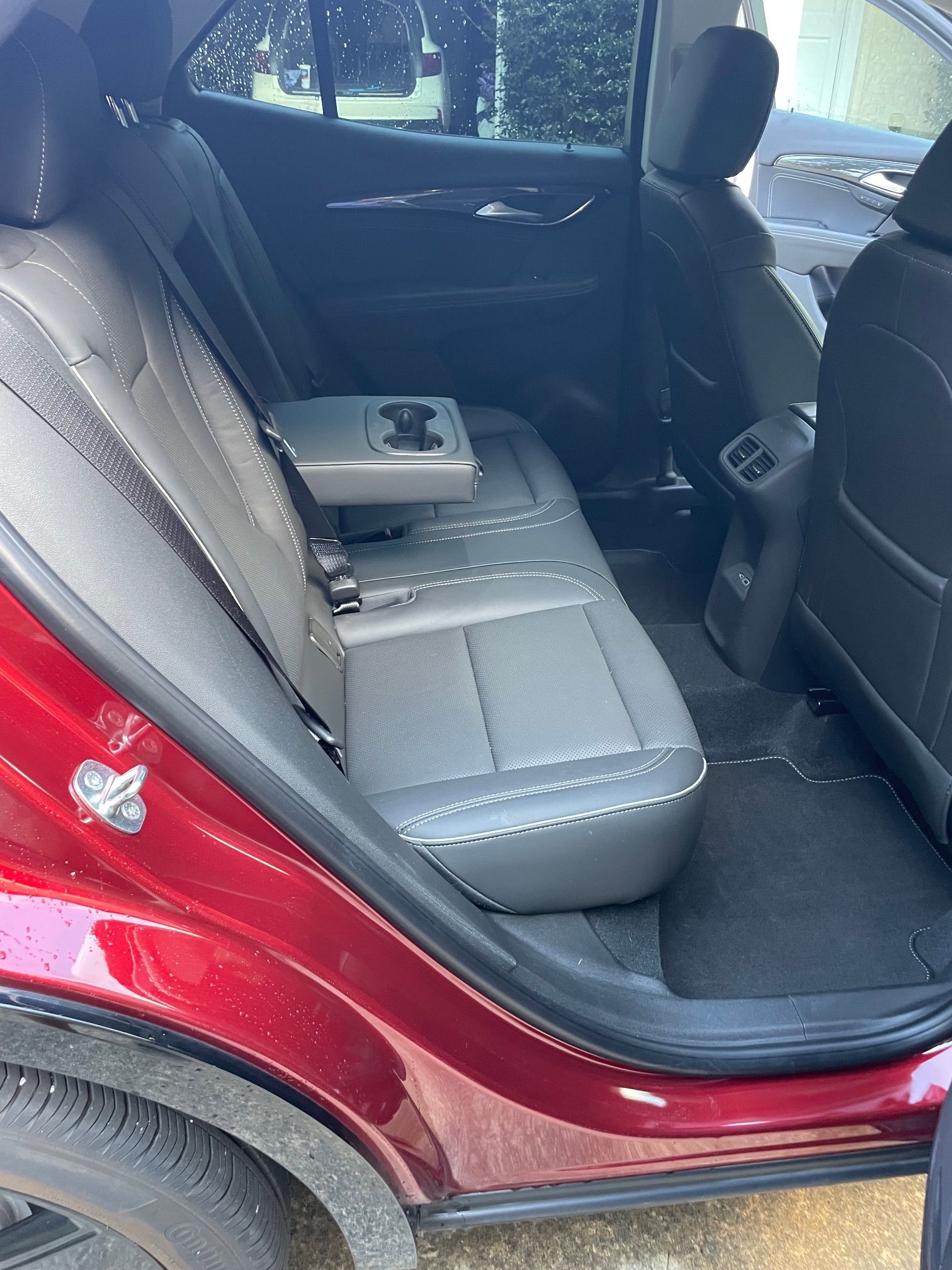 Used 2021 Buick Envision Essence w/ Sport Touring Package FWD image 8