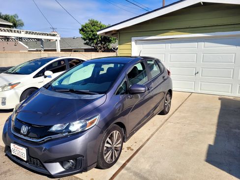 Used 2017 Honda Fit EX image 5