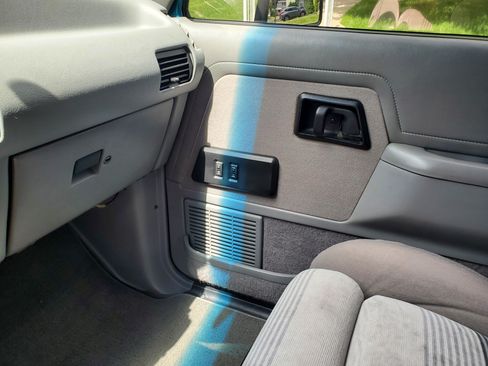 Used 1992 Ford Ranger Custom image 16