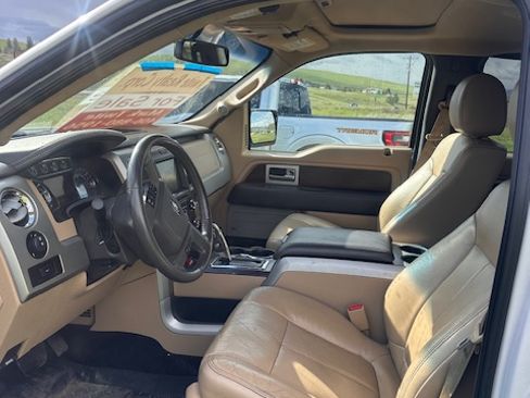 Used 2014 Ford F150 Lariat w/ Equipment Group 502A Luxury AWD/4WD image 9