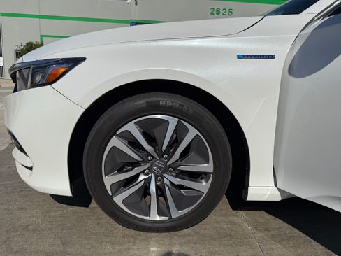 Used 2020 Honda Accord Touring image 30
