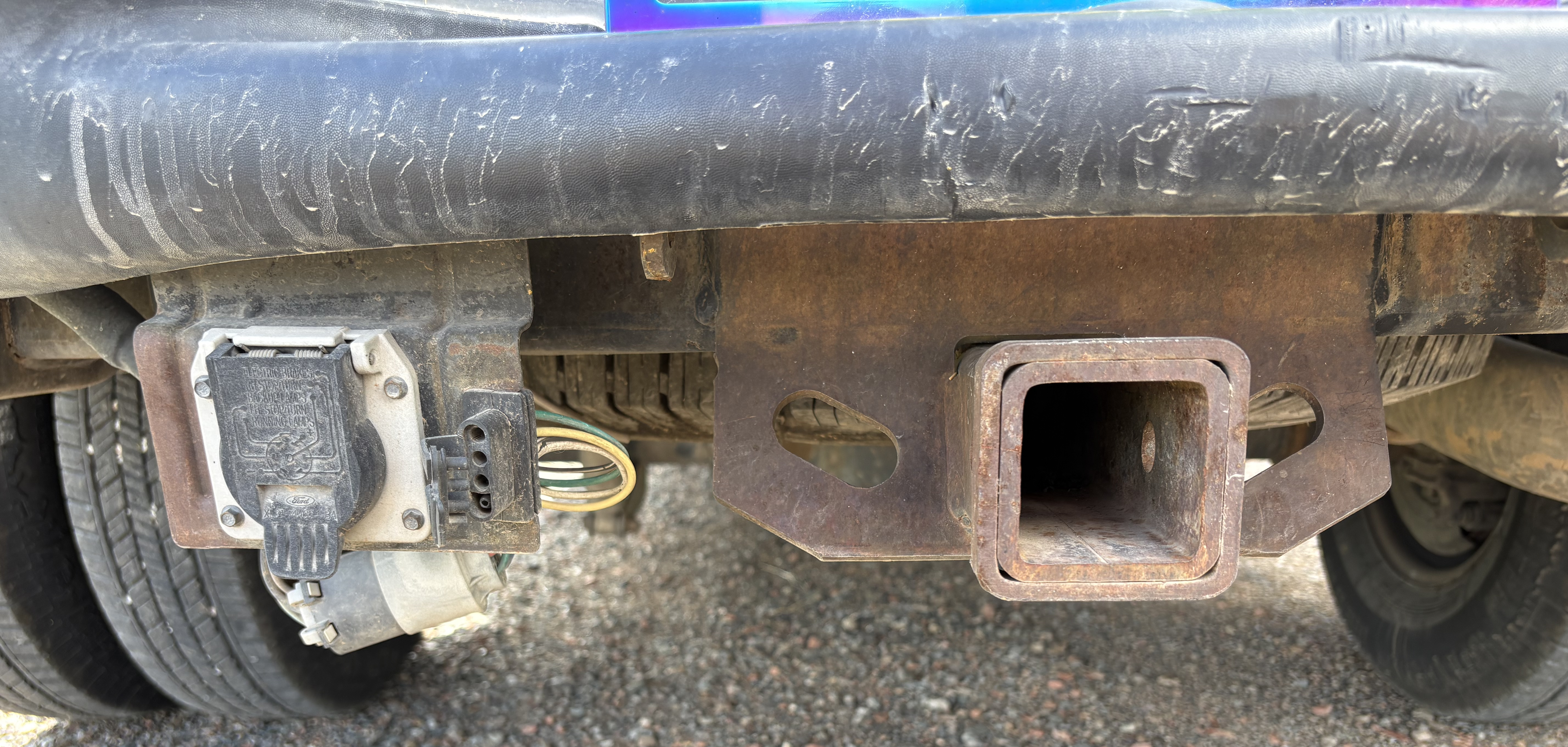 Used 2004 Ford F350 Lariat AWD/4WD image 11