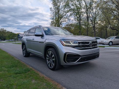Used 2021 Volkswagen Atlas SEL Premium R-Line AWD/4WD image 8
