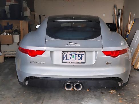 Used 2015 Jaguar F-TYPE S image 2