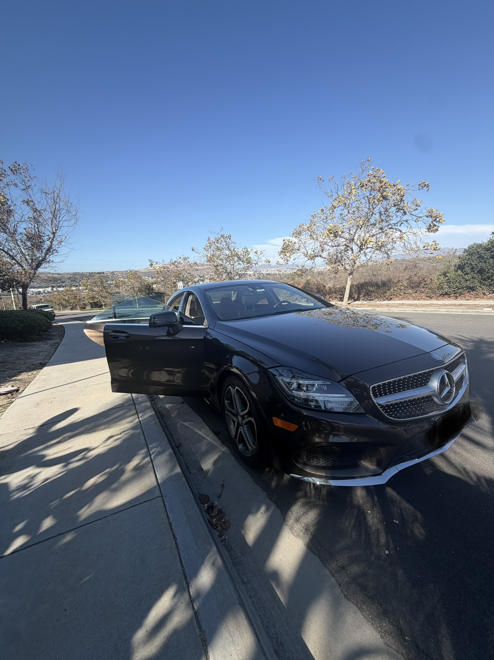 Used 2015 Mercedes-Benz CLS 400 image 2