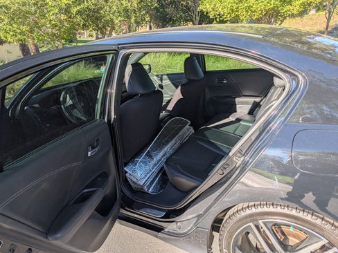 Used 2016 Honda Accord Sport image 15