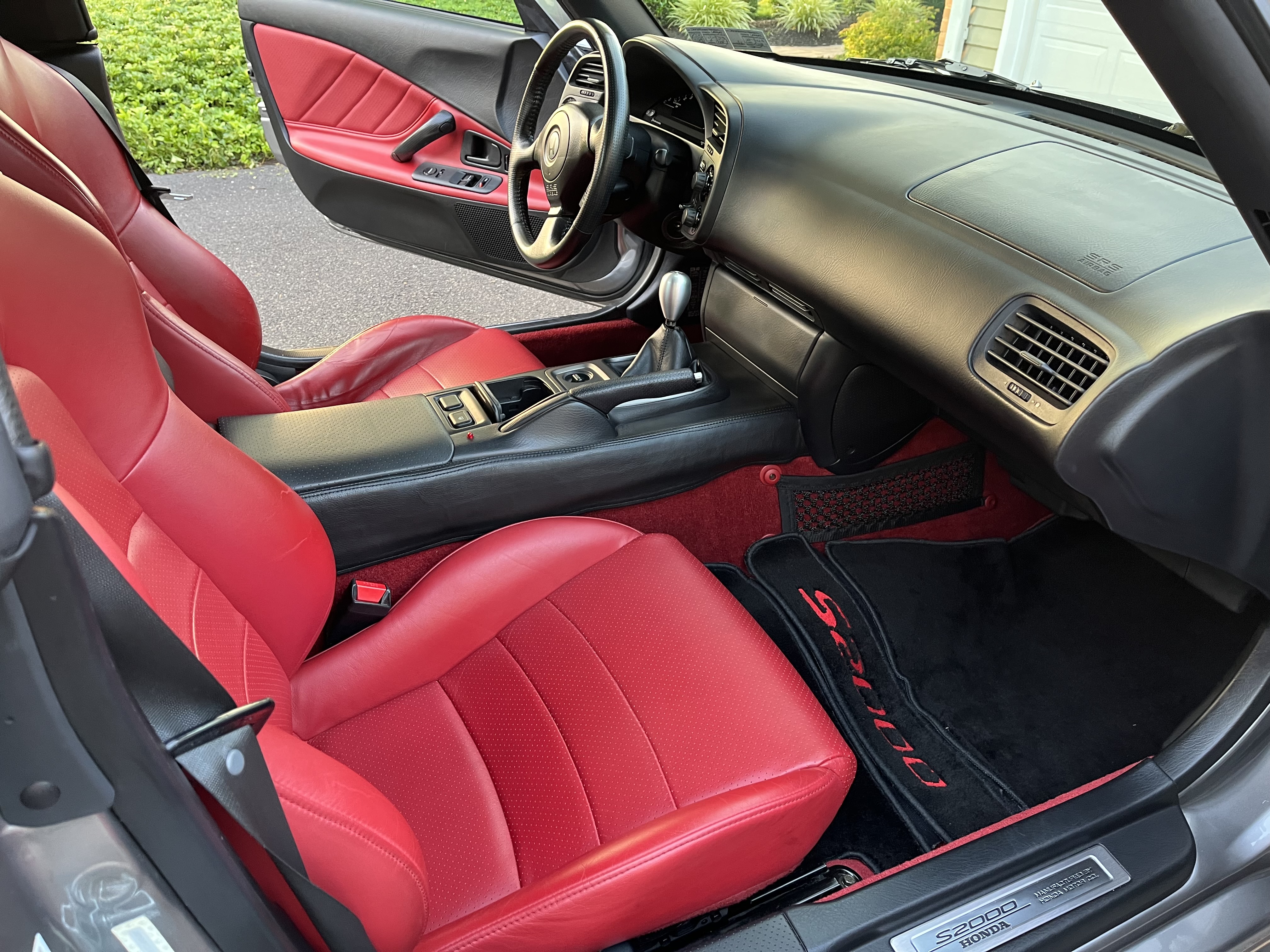 Used 2001 Honda S2000 image 10