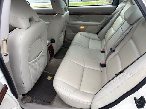Used 2005 Volvo S80 2.5T FWD image 14