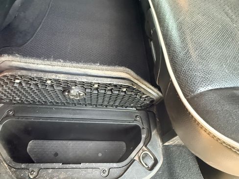 Used 2019 RAM 1500 Laramie image 15