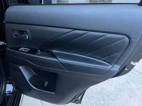 Used 2020 Mitsubishi Outlander GT image 15