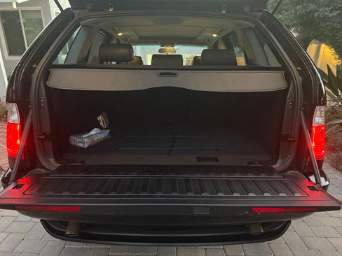 Used 2005 BMW X5 3.0i image 8