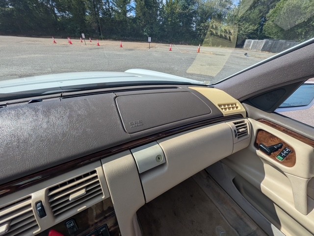 Used 1997 Mercedes-Benz E 320 Sedan image 21
