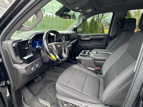 Used 2025 Chevrolet Silverado 1500 LT w/ All Star Edition Plus image 13