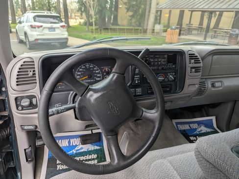 Used 1998 Chevrolet Silverado 1500 LS w/ Preferred Equipment Group 2 image 28