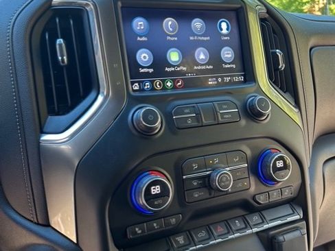 Used 2021 Chevrolet Silverado 3500 LTZ w/ LTZ Convenience Package image 16