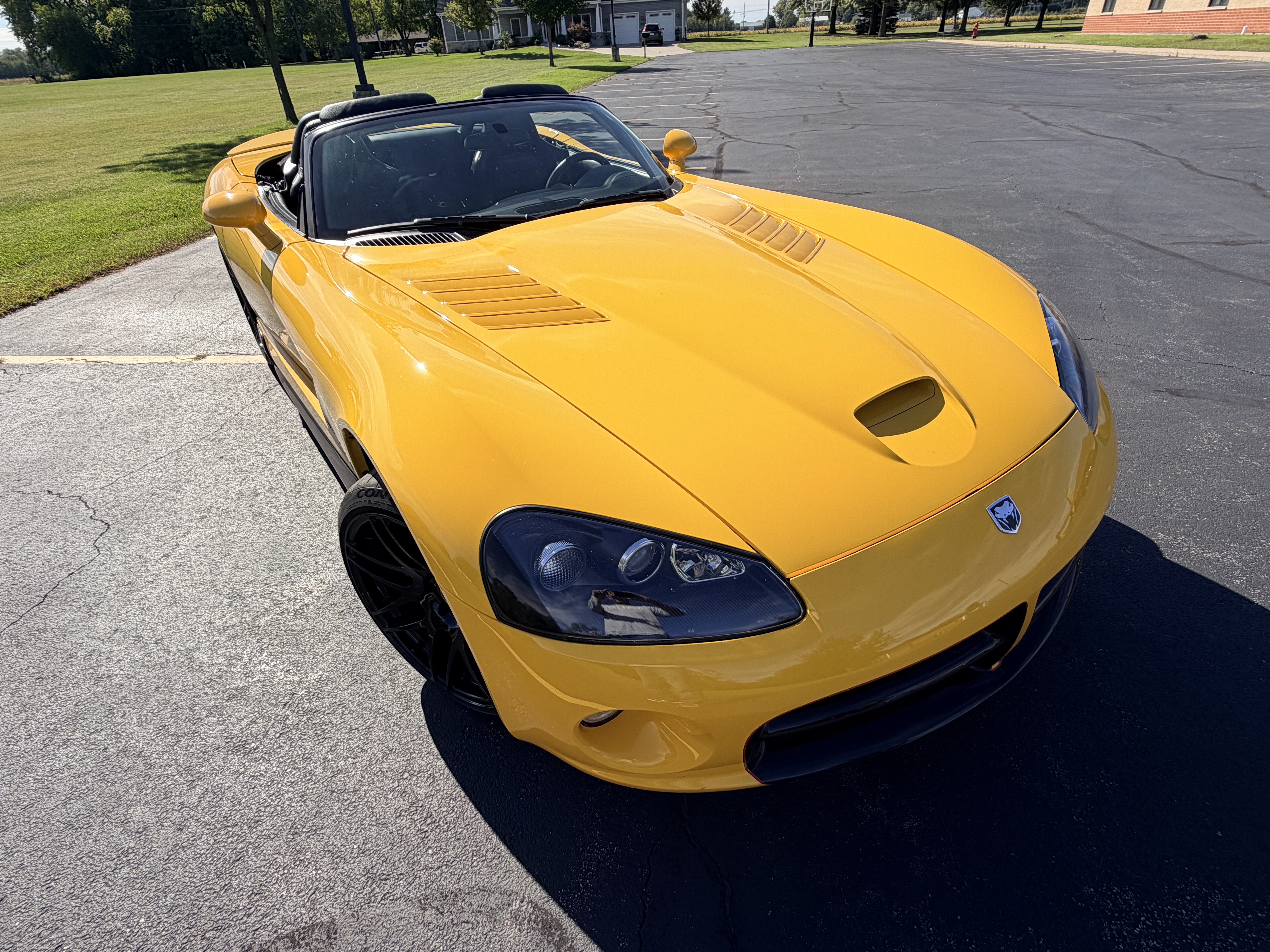 Used 2005 Dodge Viper SRT-10 RWD image 9