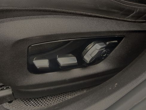 Used 2019 BMW 640i Gran Turismo xDrive w/ Luxury Seating Package AWD/4WD image 17
