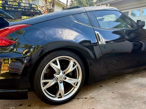 Used 2012 Nissan 370Z Coupe w/ Sport Pkg RWD image 8