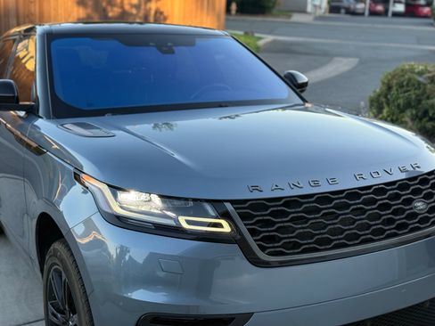 Used 2018 Land Rover Range Rover Velar R-Dynamic SE AWD/4WD image 2