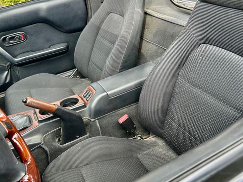 Used 1997 MAZDA MX-5 Miata image 17
