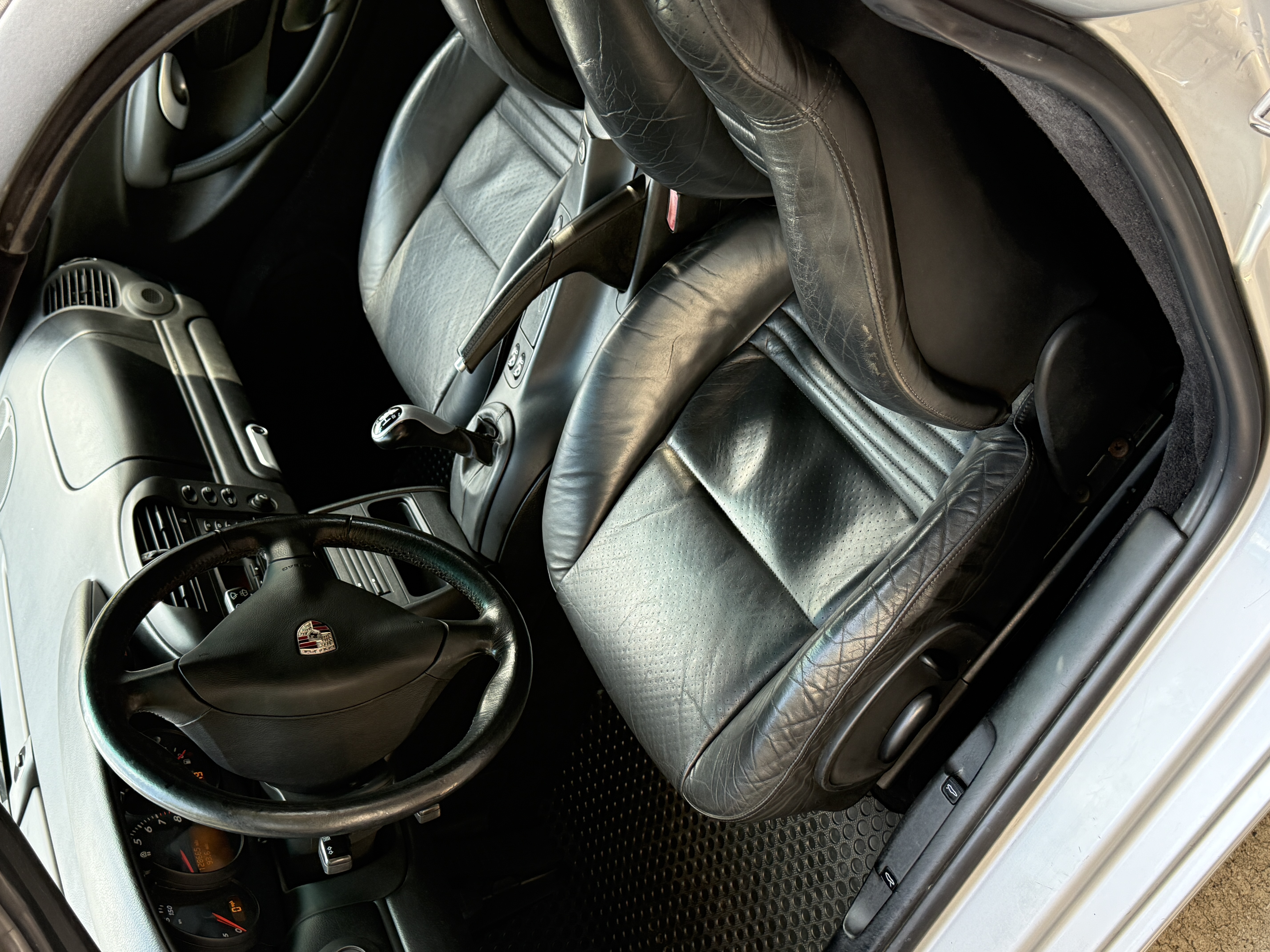 Used 2003 Porsche Boxster RWD image 6