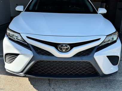 Used 2018 Toyota Camry SE w/ Convenience Package