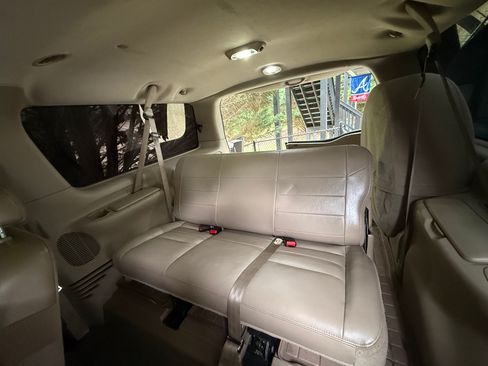 Used 2005 Ford Excursion Limited AWD/4WD image 5