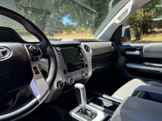 Used 2021 Toyota Tundra Limited w/ Limited Premium Package AWD/4WD image 13