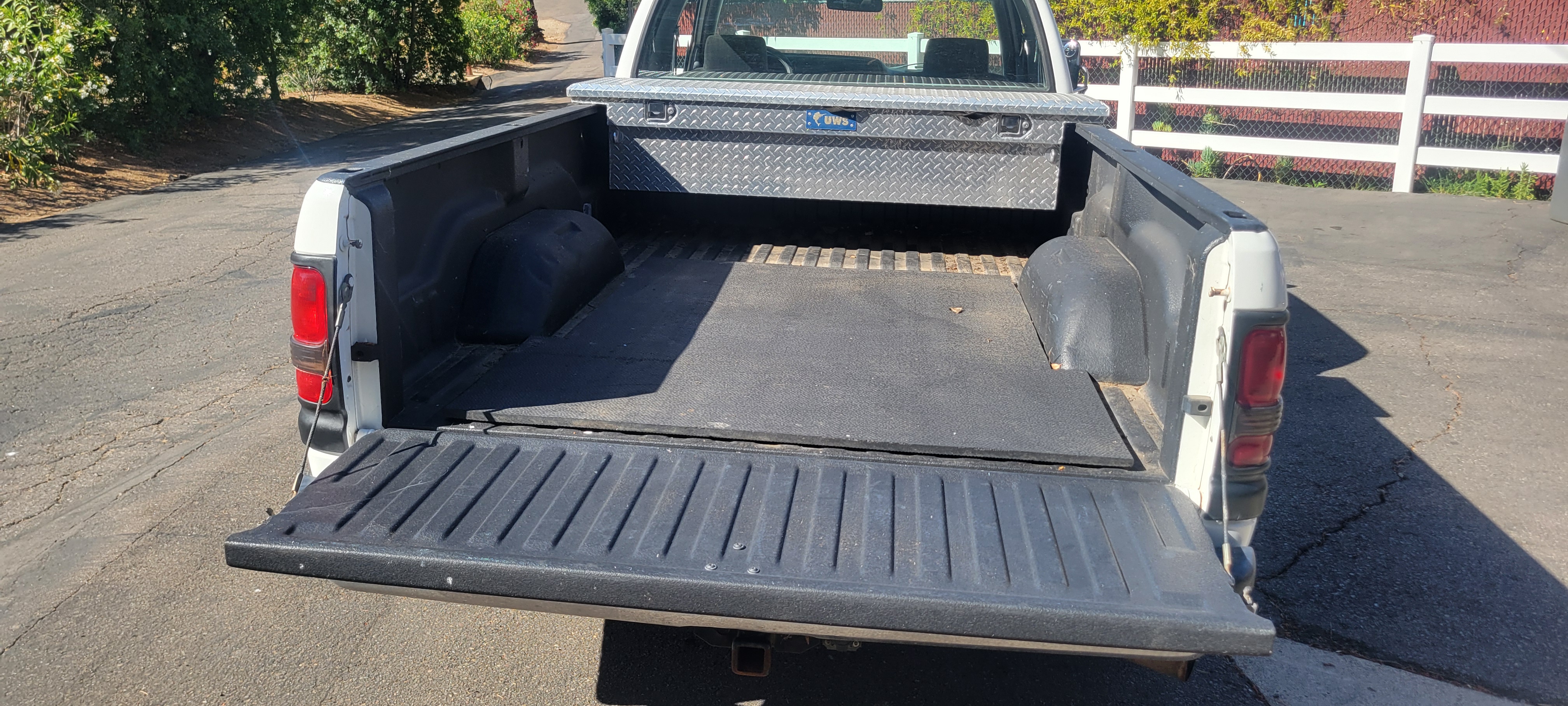 Used 1997 Dodge Ram 2500 Truck 2WD Club Cab image 5