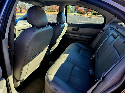 Used 2004 Mercury Sable LS Premium image 9