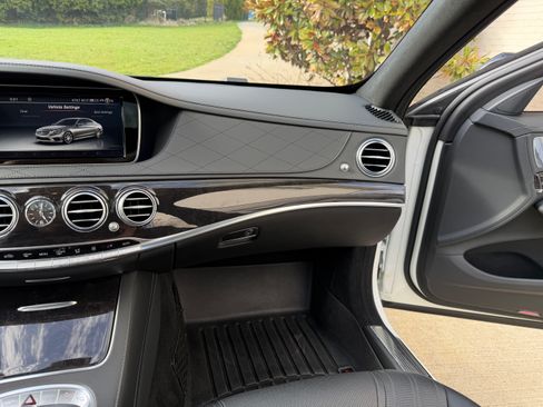 Used 2015 Mercedes-Benz S 63 AMG 4MATIC Sedan image 18