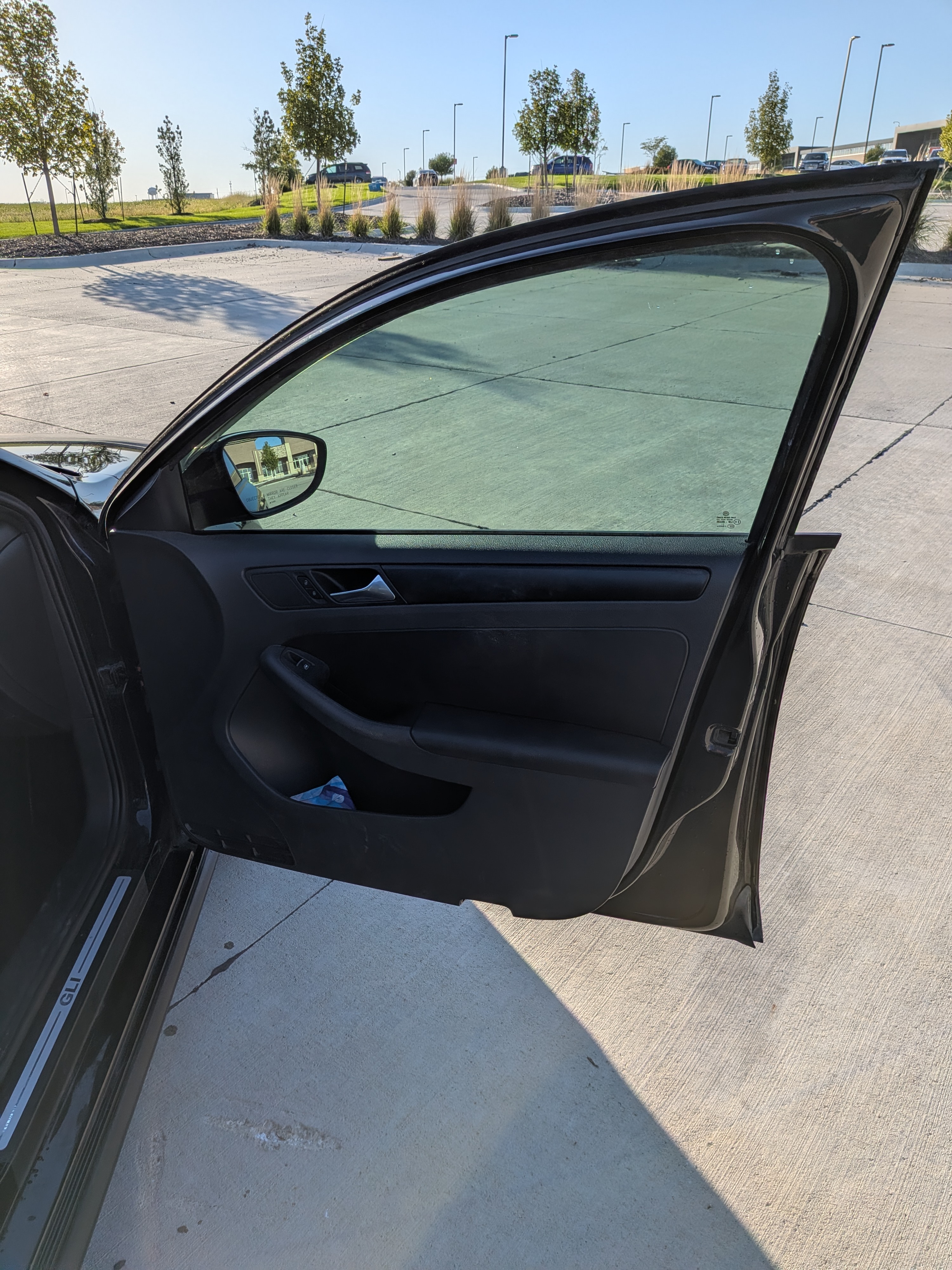 Used 2012 Volkswagen Jetta GLI FWD image 15