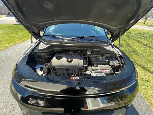 Used 2020 Kia Soul LX image 9