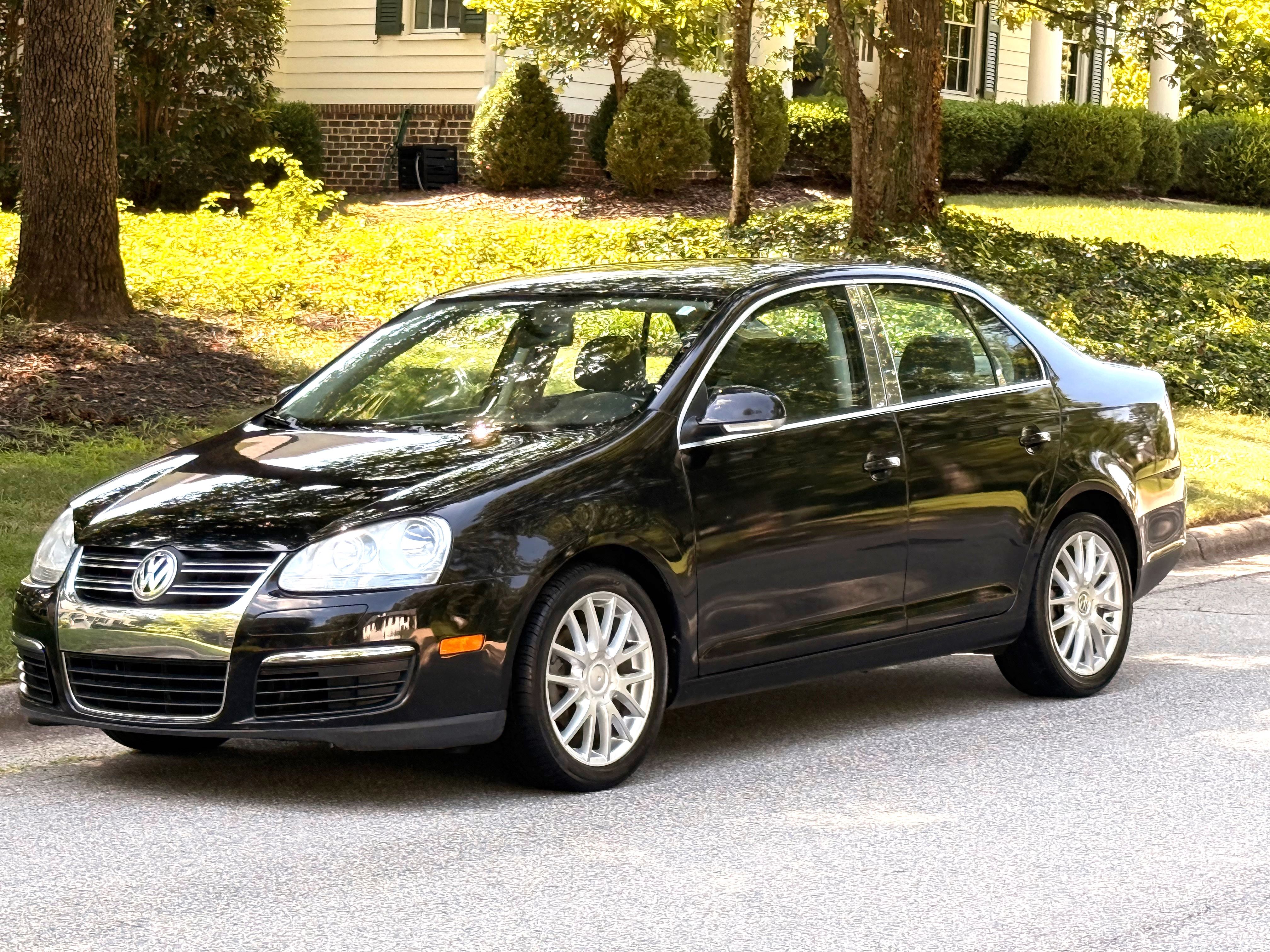 Used 2008 Volkswagen Jetta SE FWD image 1