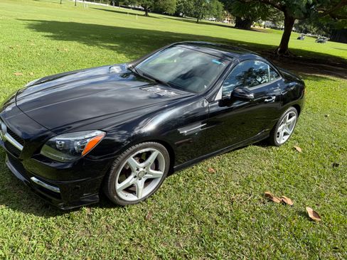 Used 2012 Mercedes-Benz SLK 250 image 10