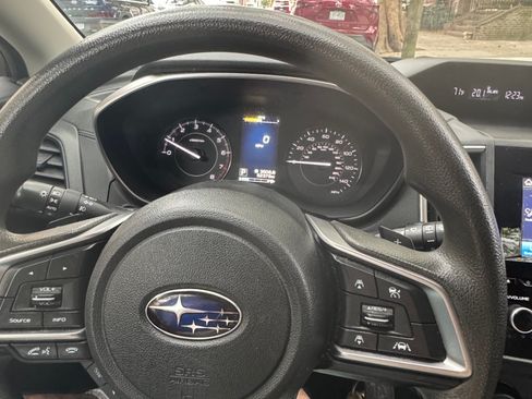 Used 2020 Subaru Impreza 2.0i Premium image 13