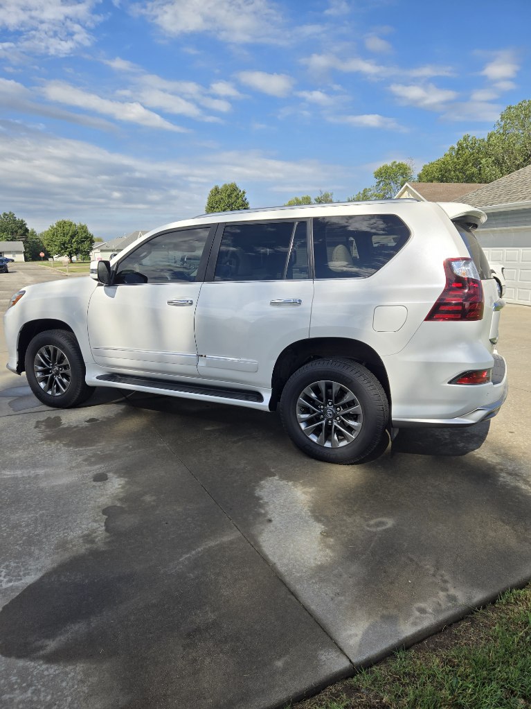 Used 2019 Lexus GX 460 Premium AWD/4WD image 5